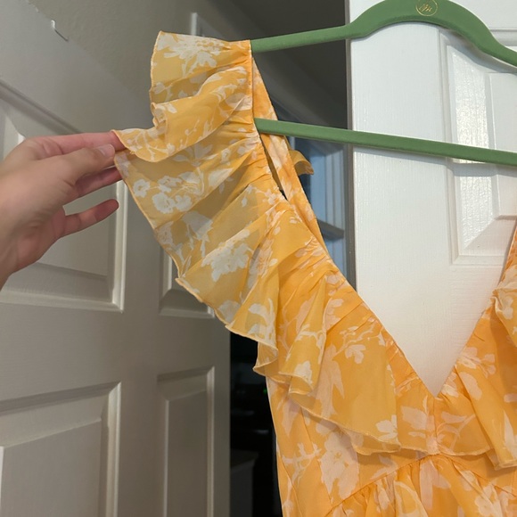 Abercrombie Flutter Sleeve maxi dress, size s - Picture 5 of 9